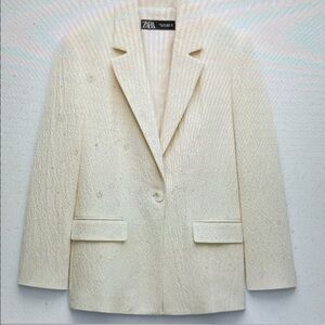 Zara Women's Off-White Textured single button long Blazer- new